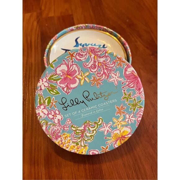 Set of 4 Lilly Pulitzer Ceramic Gold Rim Coasters 3.75" BREAKWATER BLUE LOLITA - Picture 2 of 13